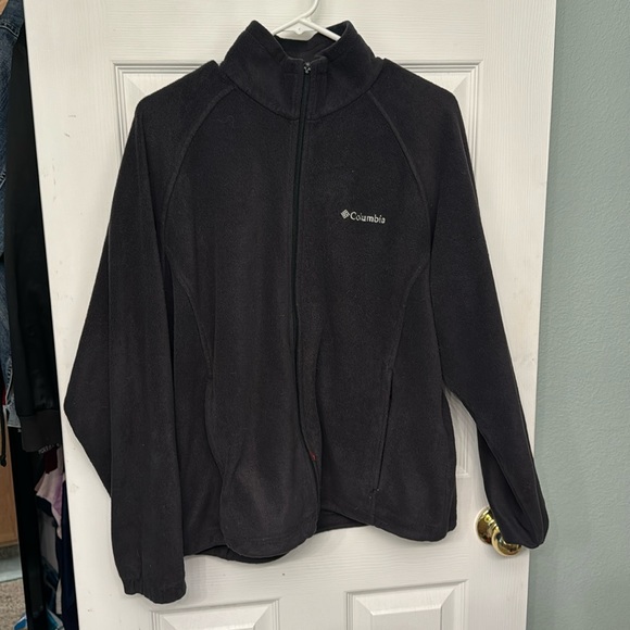 Columbia Dark Gray/Black Zip-Up Jacket - Picture 1 of 4